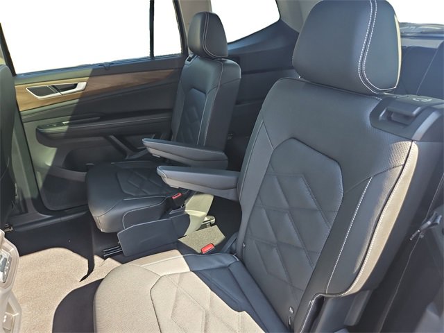 New 2026 Volkswagen Atlas SE image 16