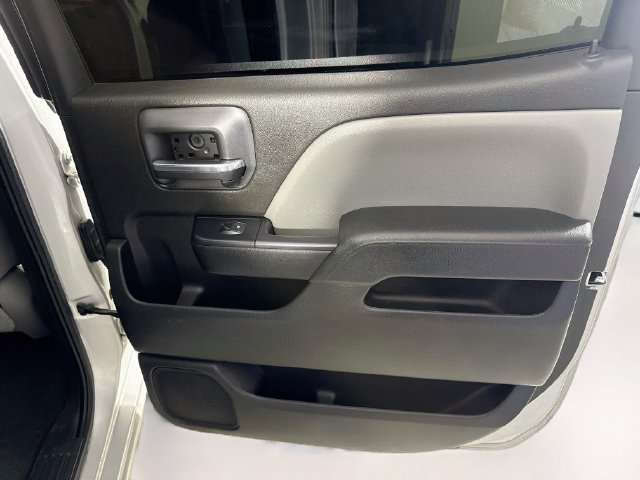 Used 2018 Chevrolet Silverado 1500 Custom w/ Custom Value Package RWD image 25