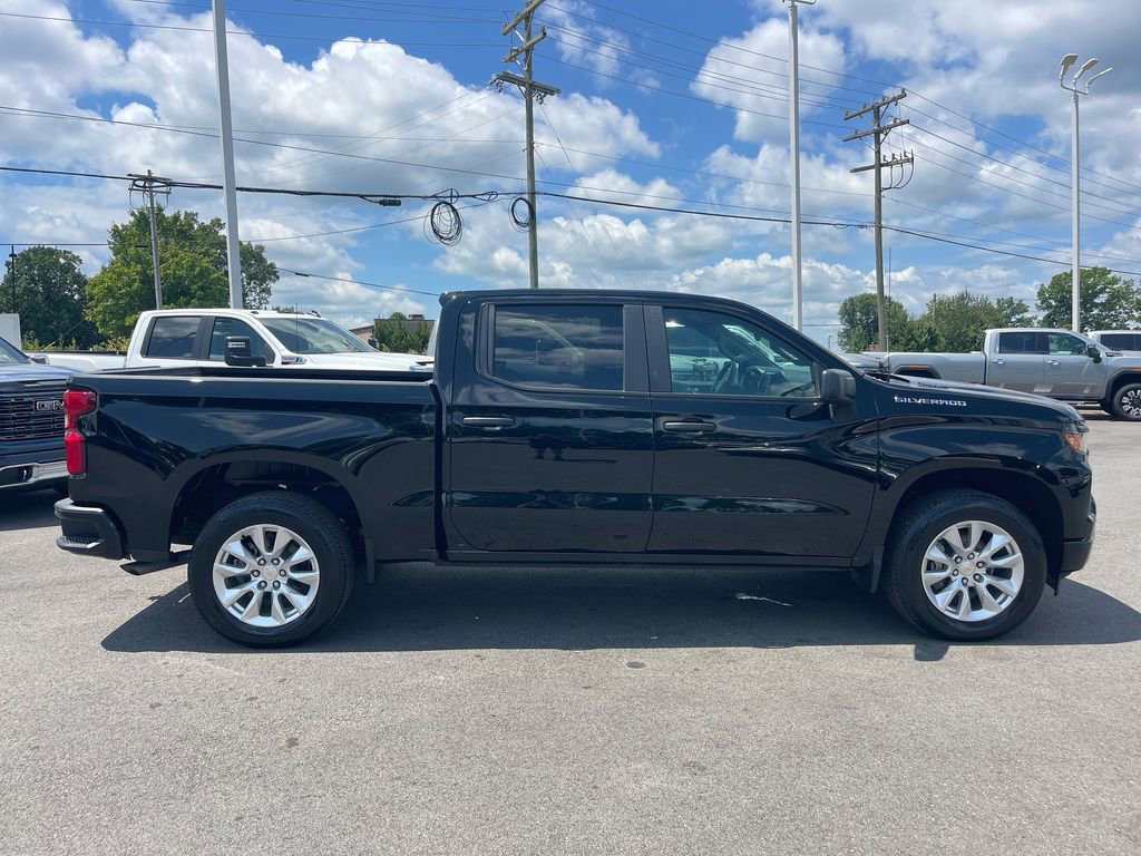 Used 2024 Chevrolet Silverado 1500 Custom image 6