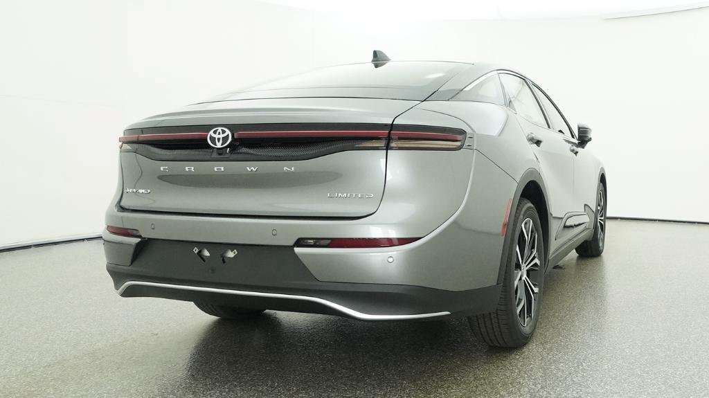 New 2026 Toyota Crown AWD/4WD image 4