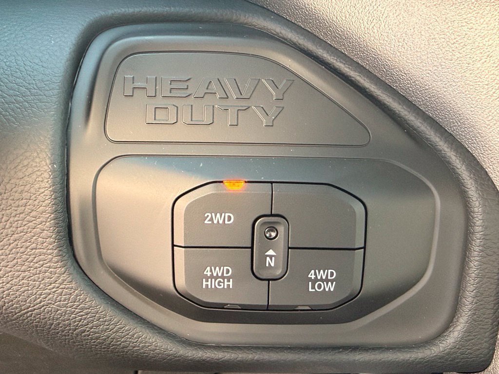 New 2026 RAM 3500 Big Horn AWD/4WD image 22