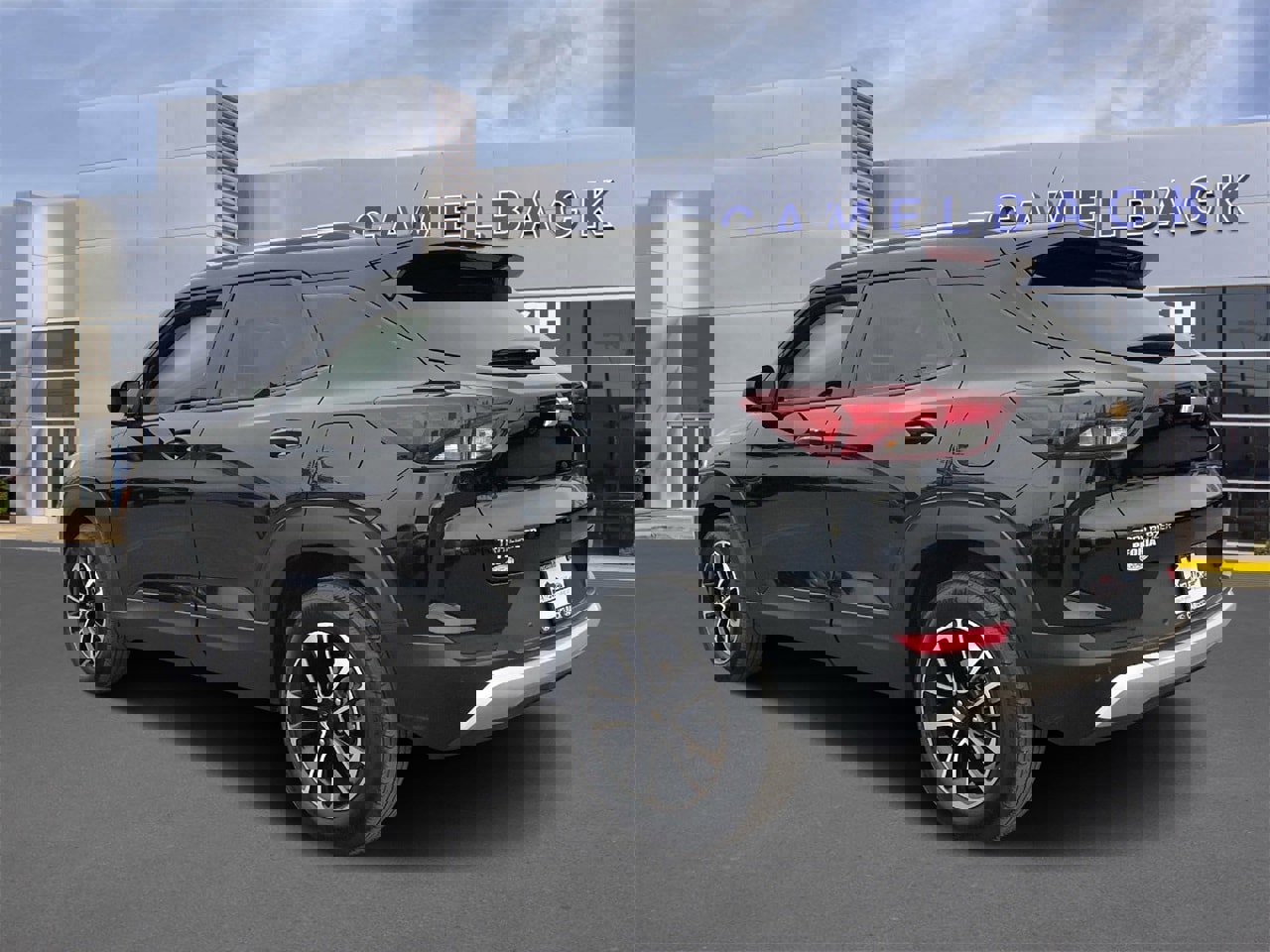 Used 2024 Chevrolet TrailBlazer LT w/ LT Cold Weather Package image 3