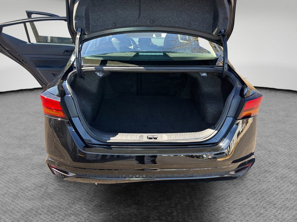 Used 2025 Nissan Altima 2.5 S image 23