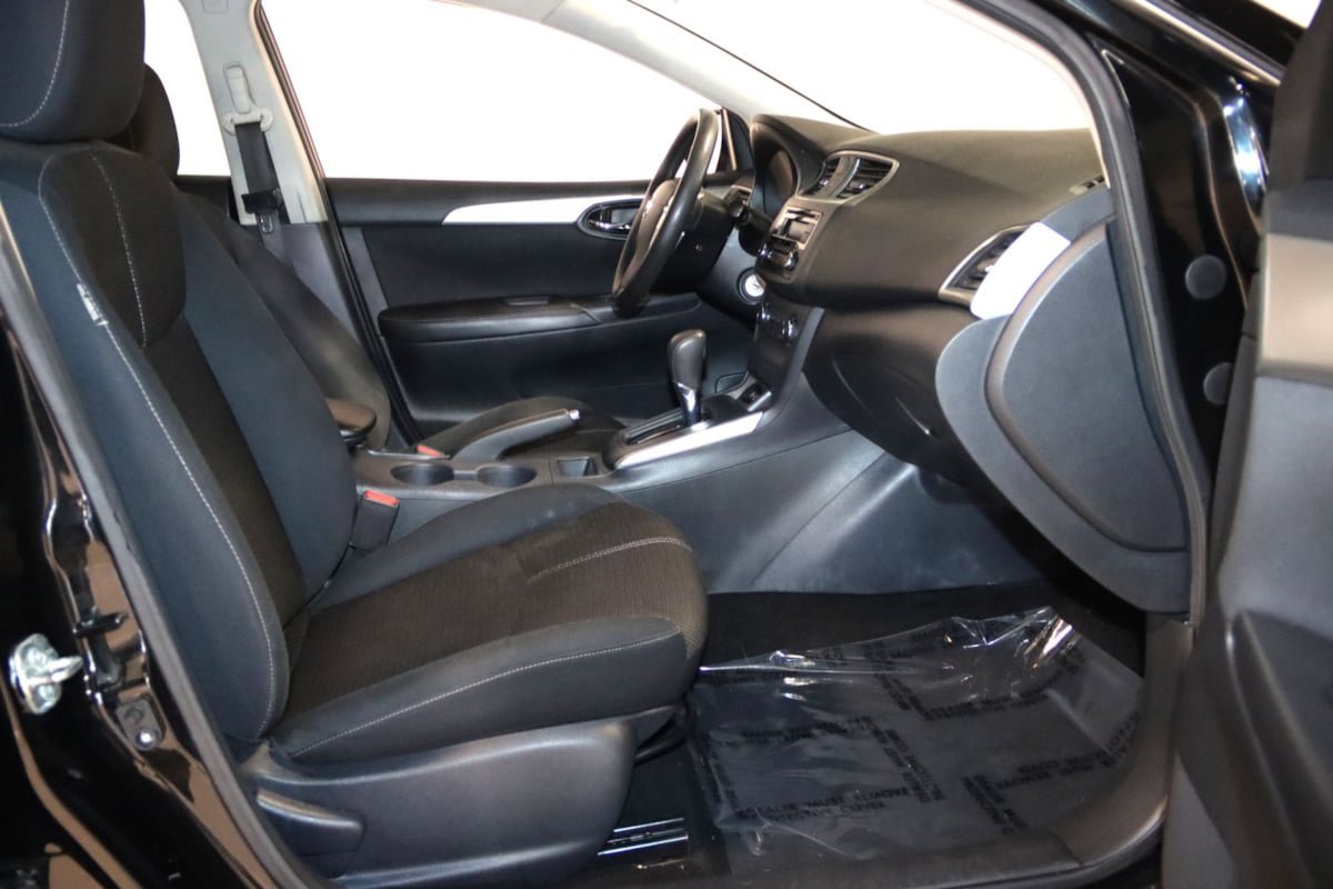 Used 2017 Nissan Sentra S FWD image 47