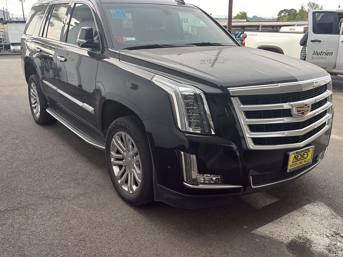 Used 2018 Cadillac Escalade 2WD image 3