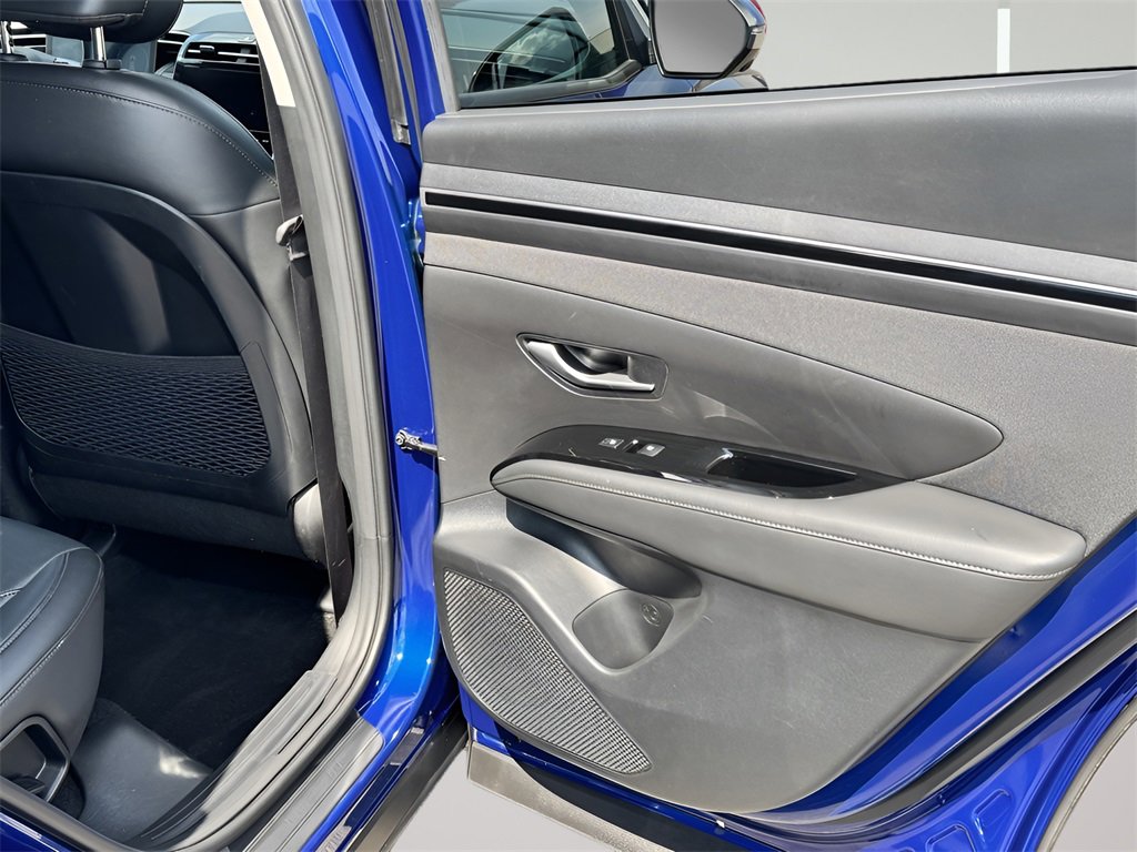 Used 2024 Hyundai Tucson Limited image 31