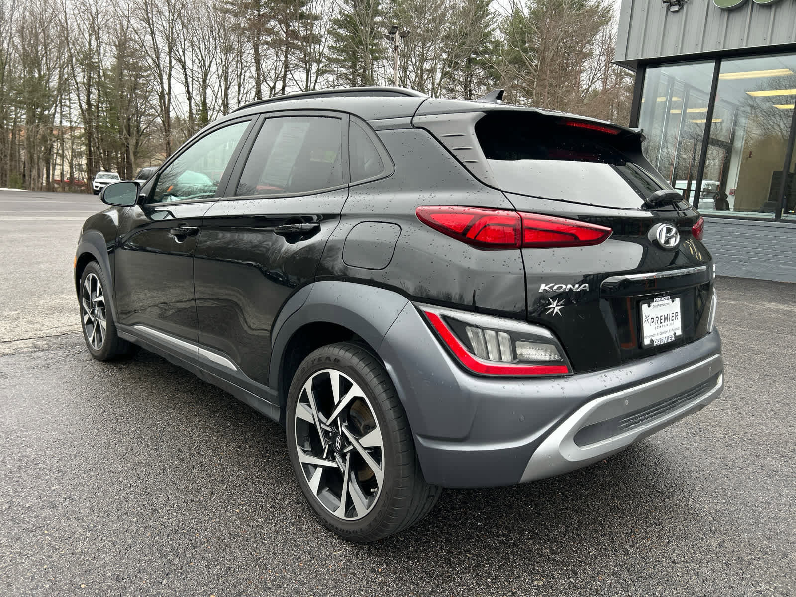 Used 2022 Hyundai Kona Limited image 6