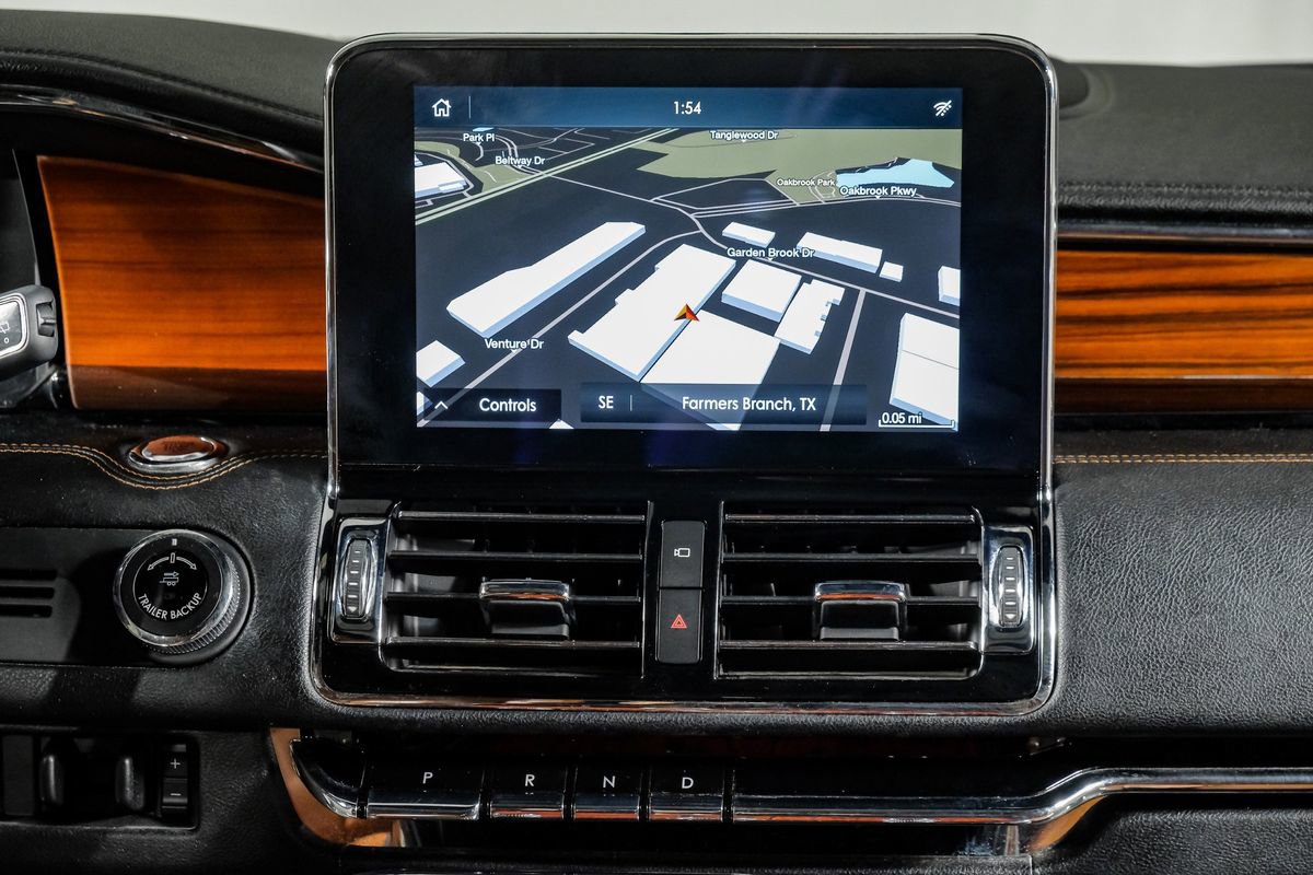 Used 2020 Lincoln Navigator L Reserve w/ Equipment Group 208A Reserve image 22