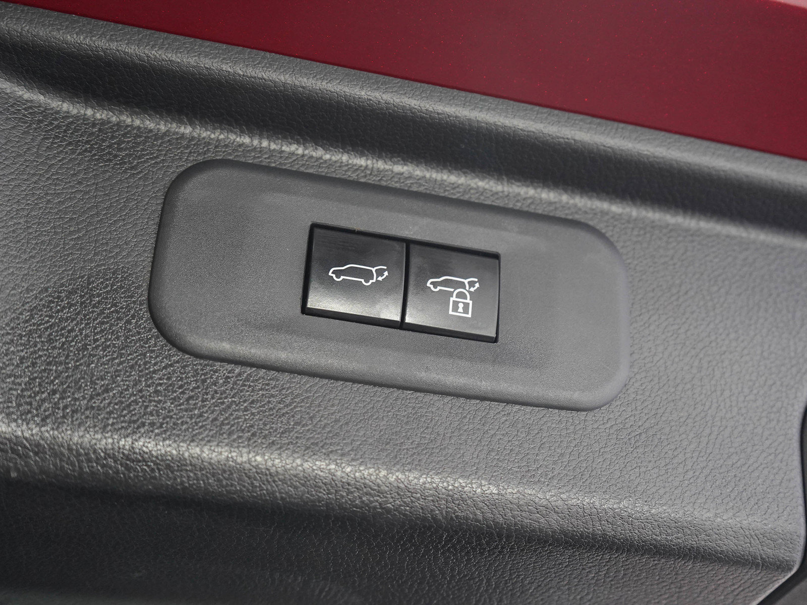 Used 2025 Toyota Grand Highlander AWD image 13