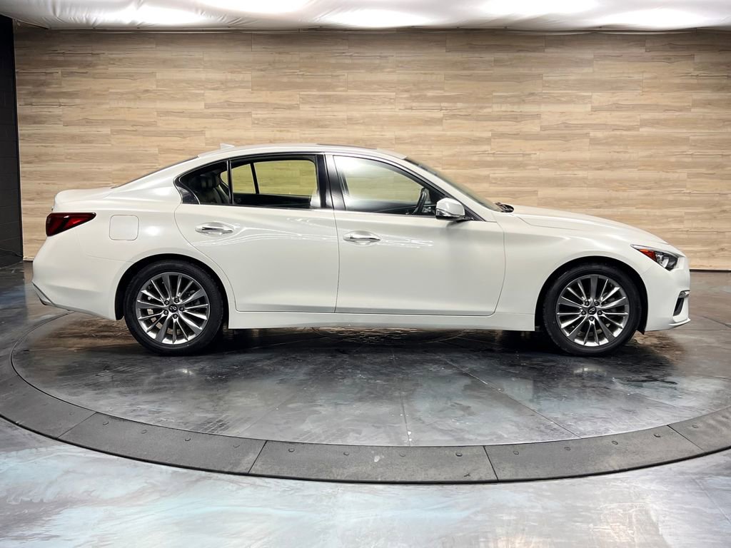 Used 2019 INFINITI Q50 Luxe w/ Essential Package (3.0T Luxe) image 24