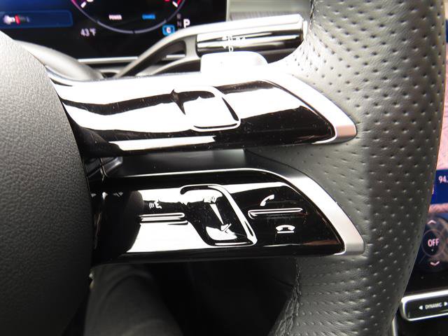 Used 2025 Mercedes-Benz C 300 4MATIC Sedan image 12