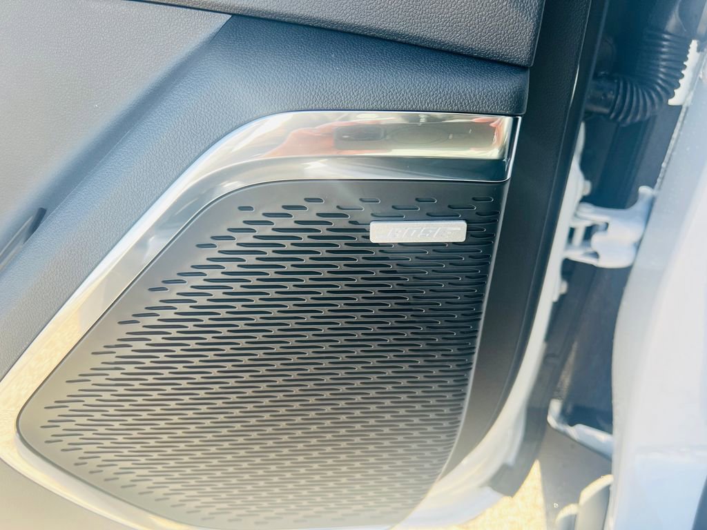 New 2026 GMC Acadia Elevation w/ Black Edition FWD image 37