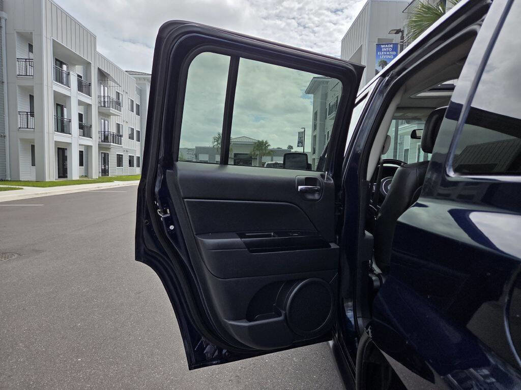 Used 2015 Jeep Patriot High Altitude image 38