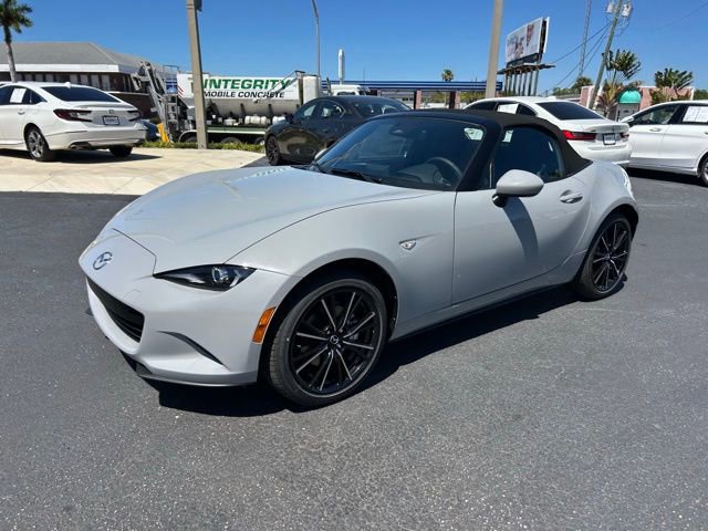 New 2026 MAZDA MX-5 Miata Grand Touring RWD image 3