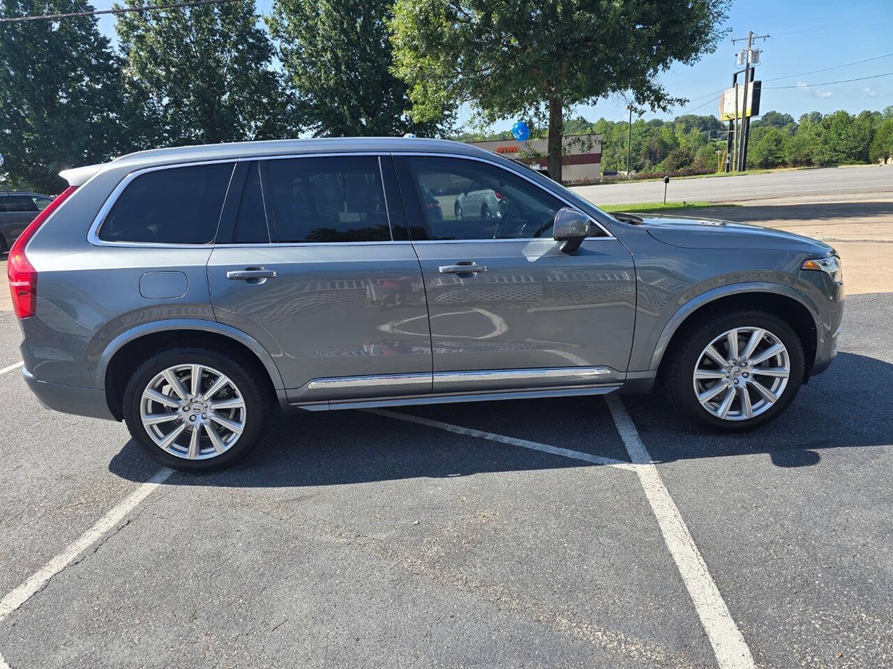 Used 2018 Volvo XC90 T6 Inscription w/ Convenience Package AWD/4WD image 7