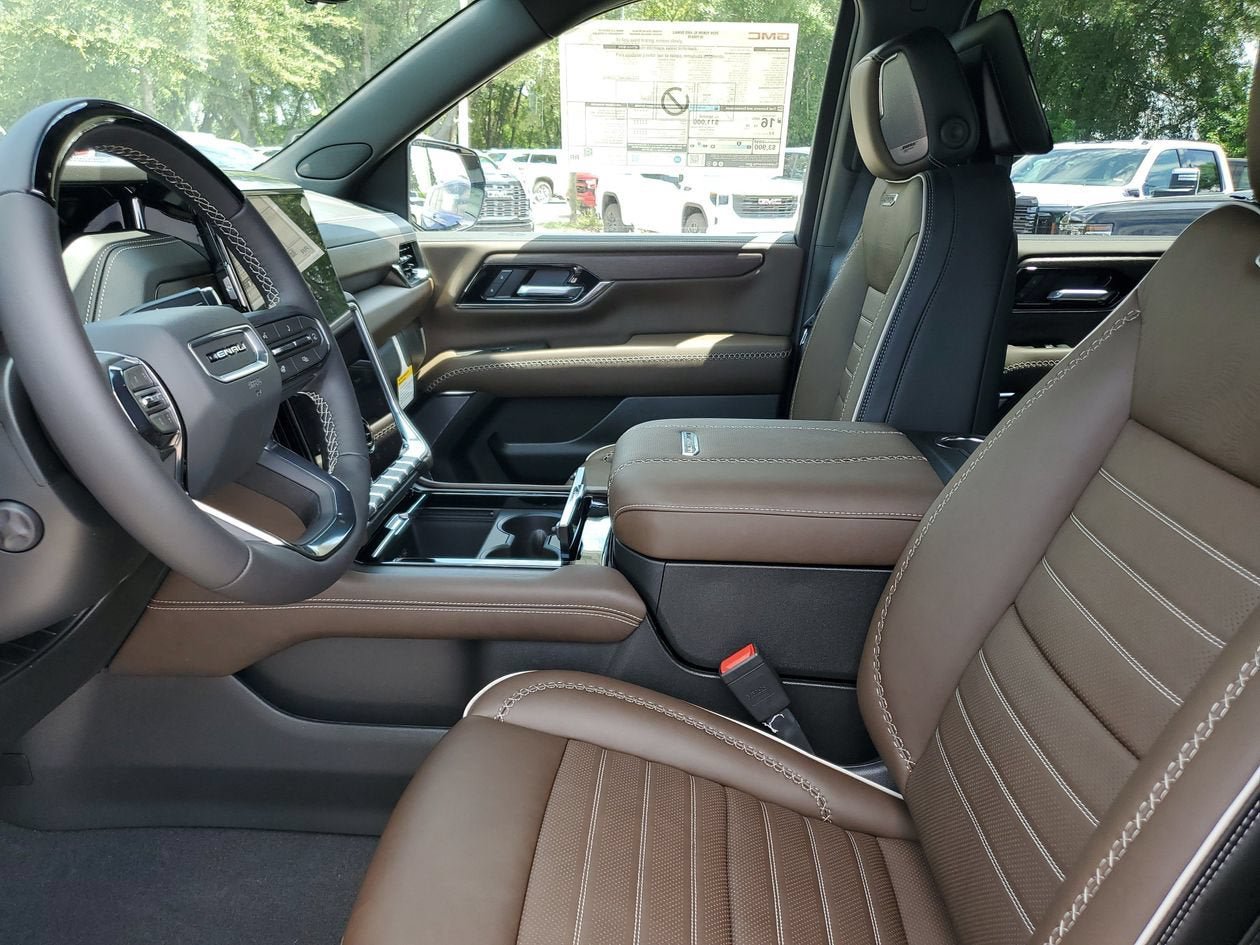 New 2026 GMC Yukon XL Denali Ultimate AWD/4WD image 19