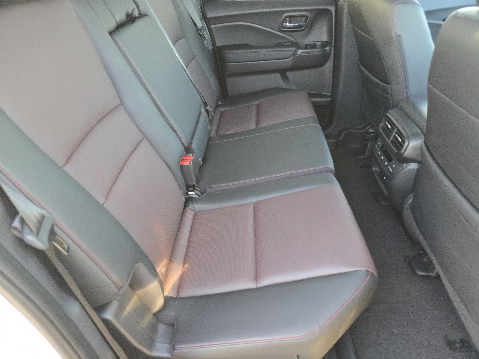 New 2026 Honda Ridgeline Black Edition image 23
