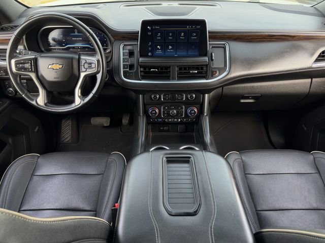 Used 2023 Chevrolet Suburban Premier AWD/4WD image 10