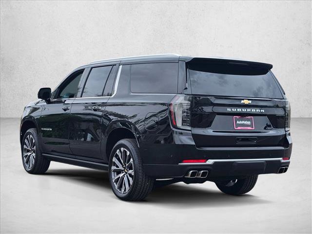 Used 2026 Chevrolet Suburban High Country AWD/4WD image 8