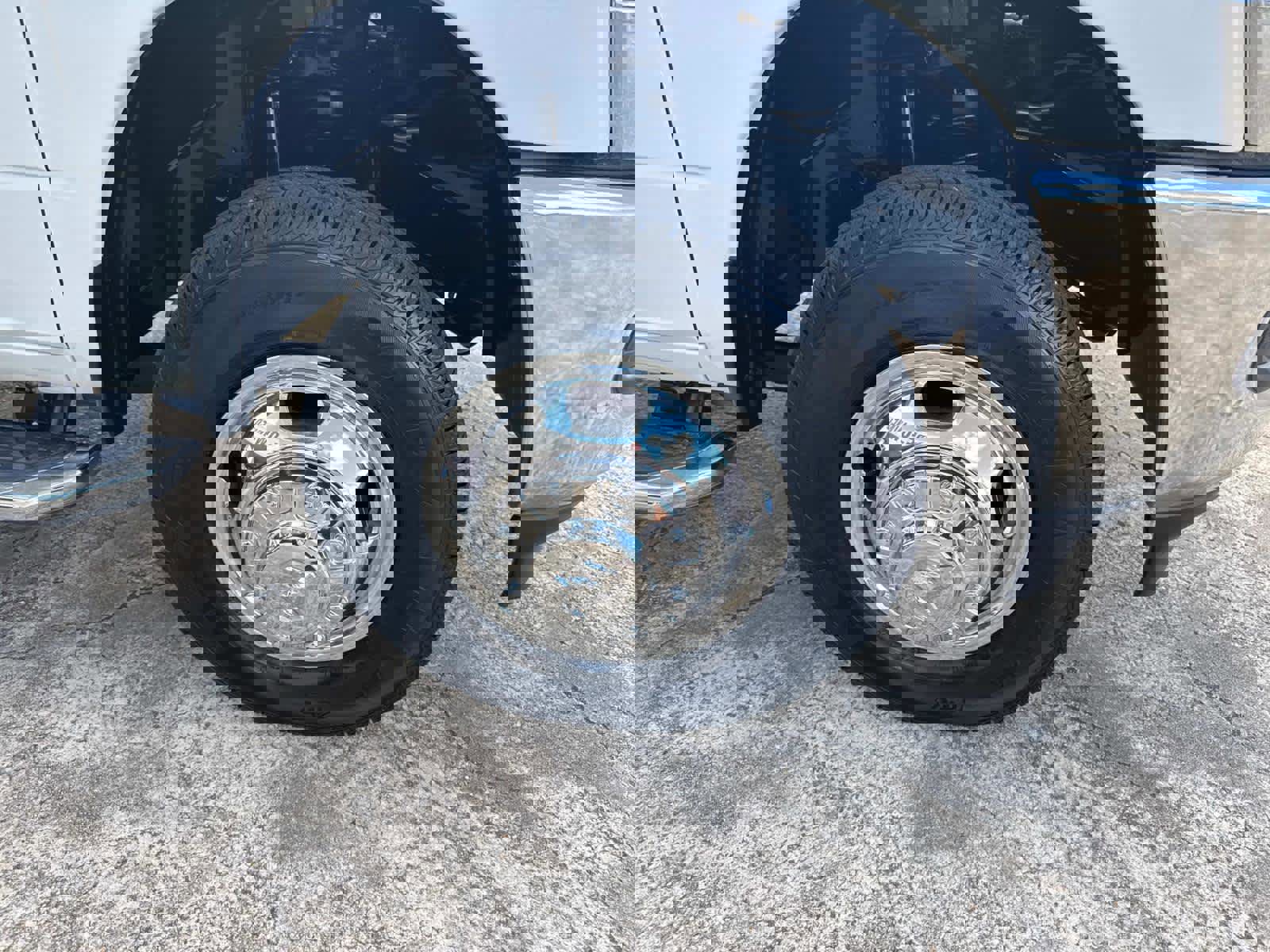 Used 2024 RAM 3500 Big Horn image 16