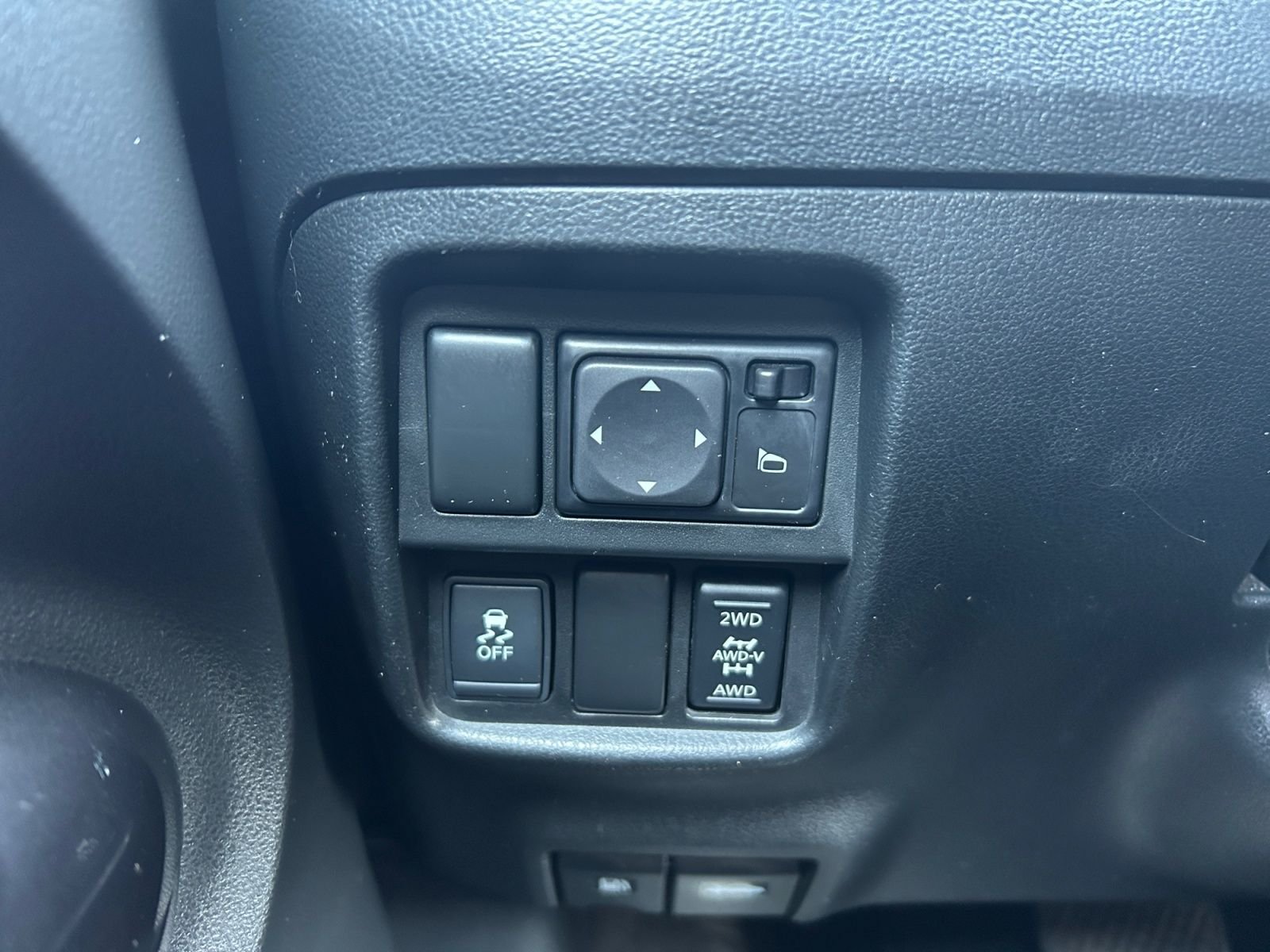 Used 2013 Nissan Juke NISMO AWD/4WD image 22