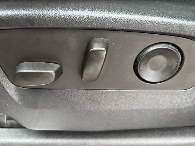 Used 2022 Chevrolet Silverado 1500 LT Trail Boss w/ LT Trail Boss Premium Package image 16