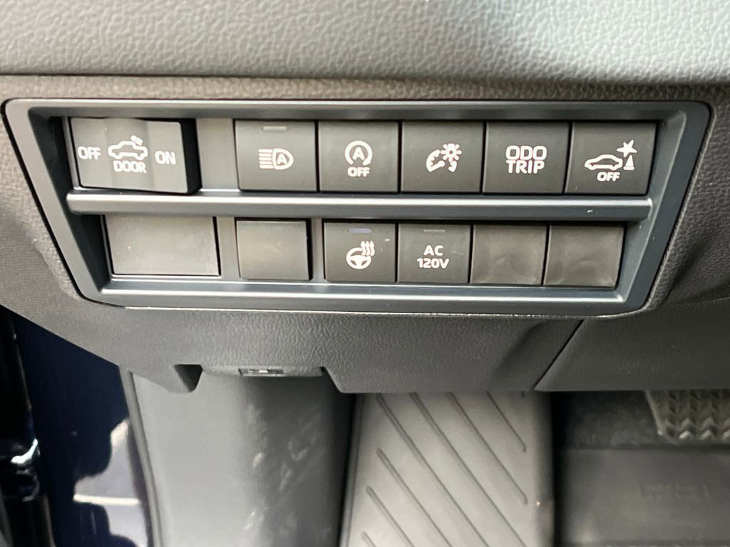 Used 2026 Toyota Tundra Limited image 28