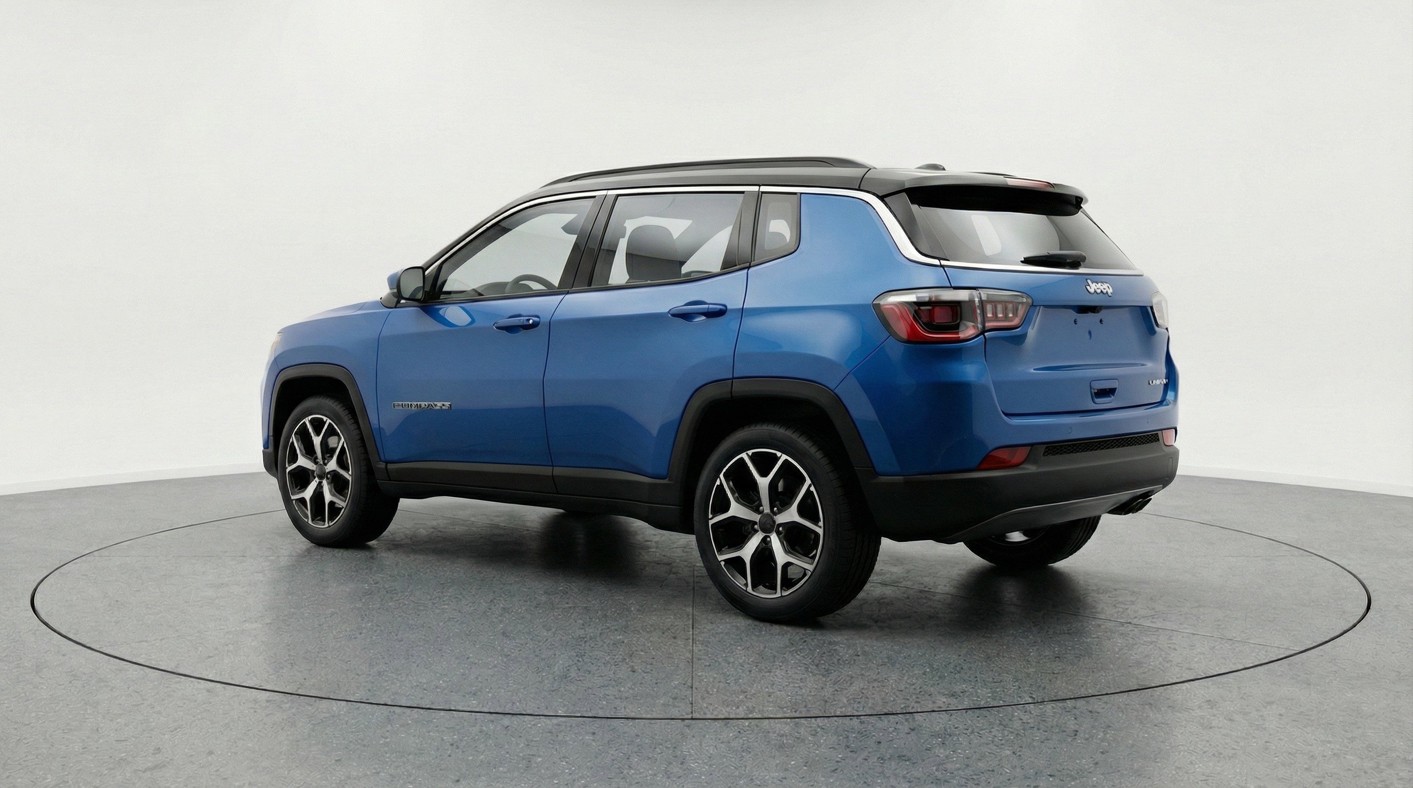 Used 2025 Jeep Compass Limited image 6