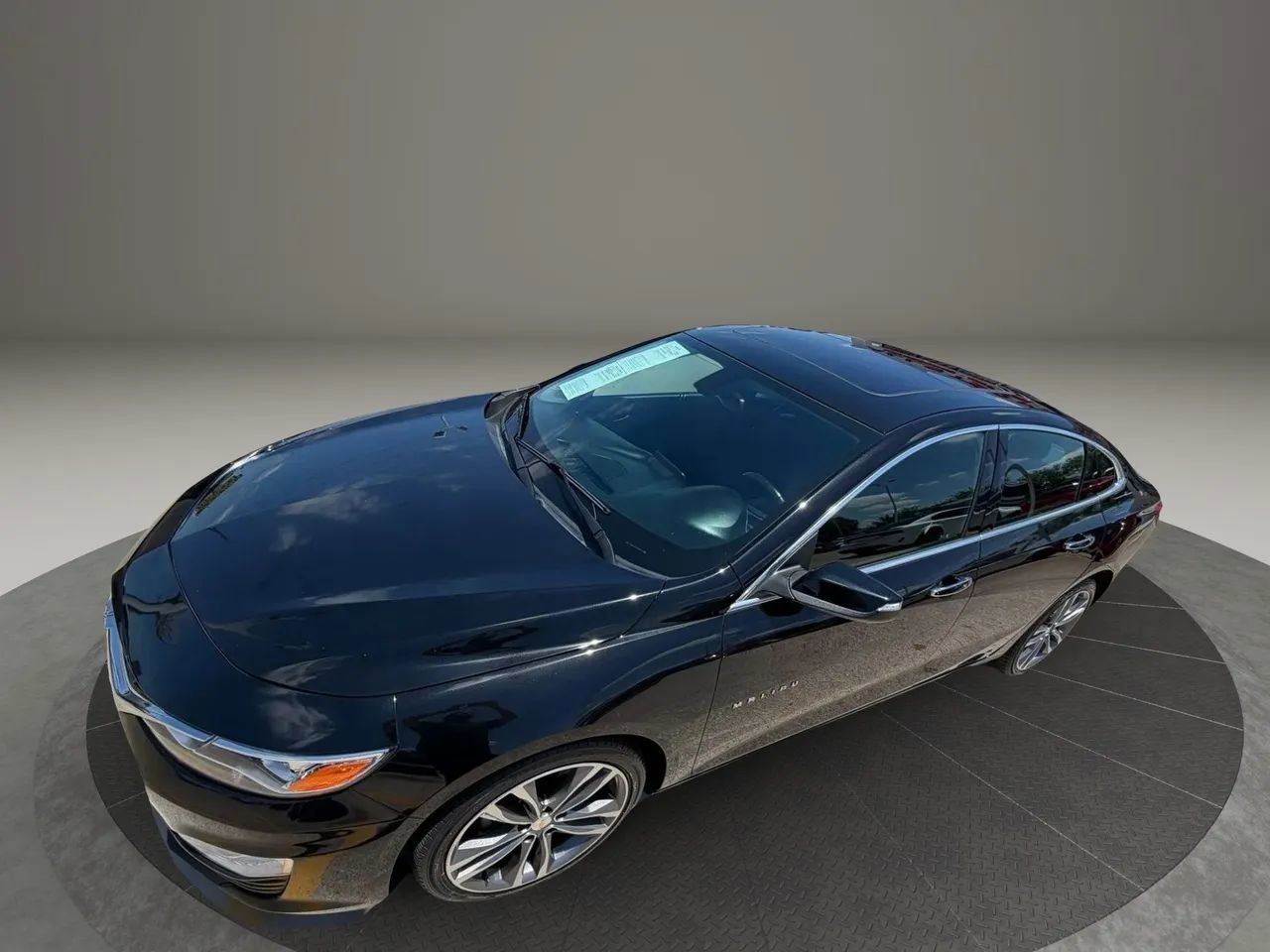 Used 2021 Chevrolet Malibu Premier FWD image 23