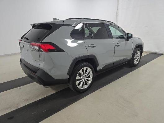 Used 2021 Toyota RAV4 XLE Premium FWD video 2