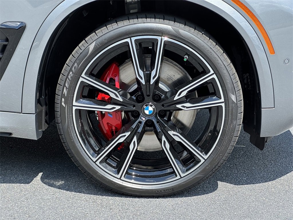 New 2026 BMW X5 M60i w/ Executive Package image 13