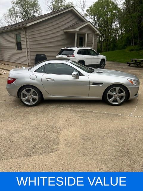 Used 2012 Mercedes-Benz SLK 350 image 4
