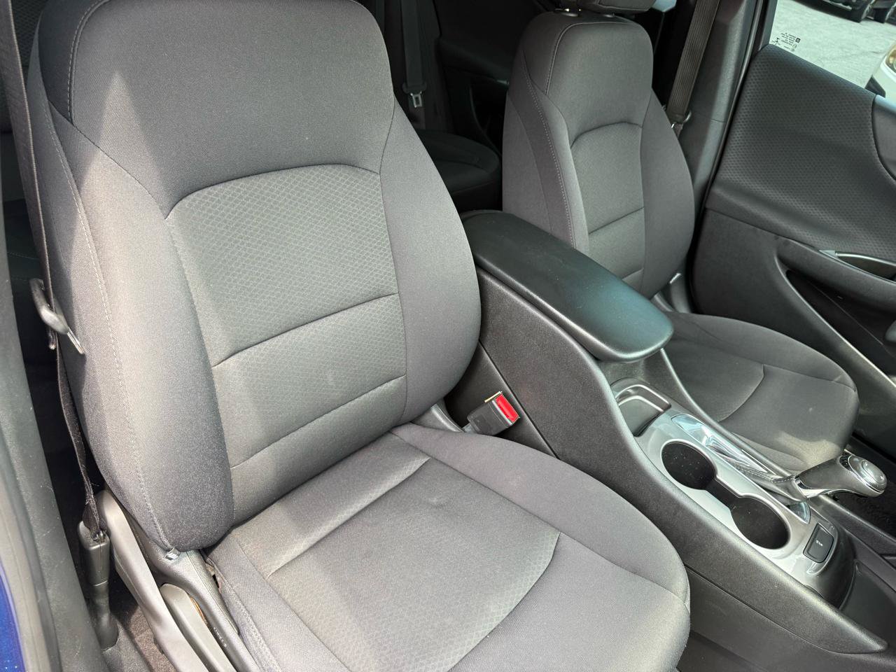 Used 2017 Chevrolet Malibu LS FWD image 9