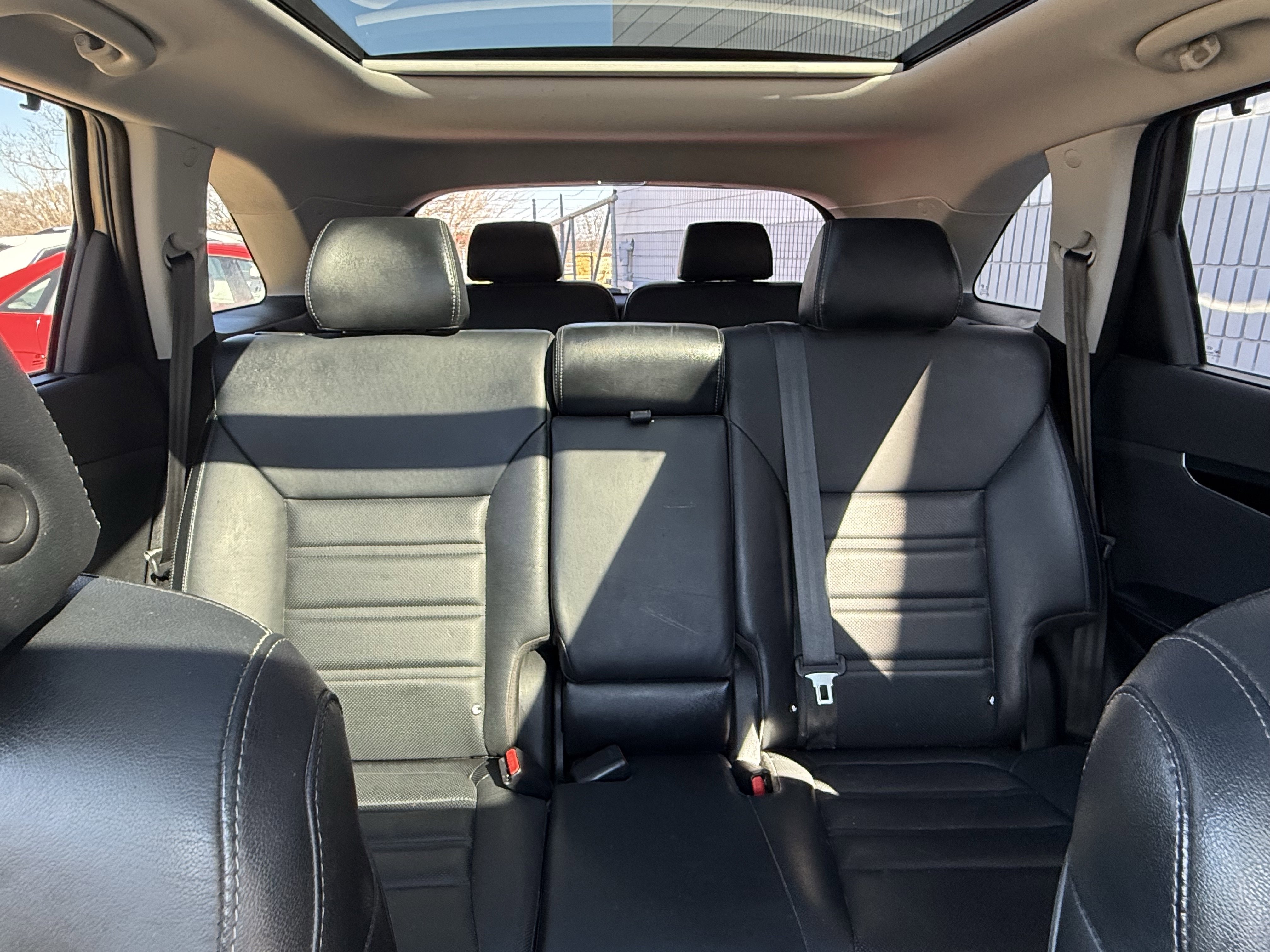 Used 2019 Kia Sorento SX image 8