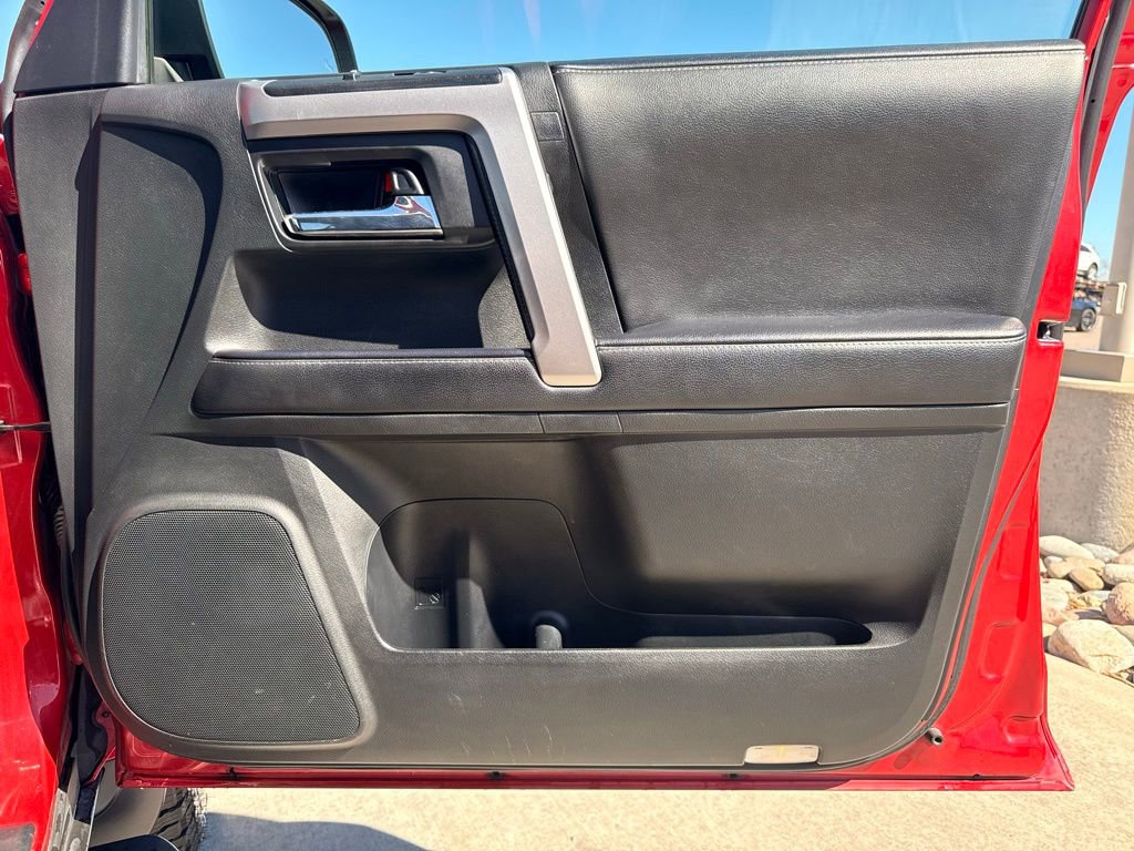 Used 2022 Toyota 4Runner SR5 Premium AWD/4WD image 30