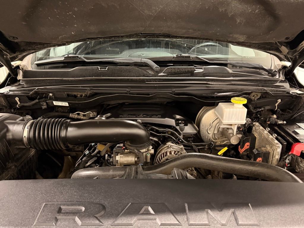 Used 2019 RAM 1500 Laramie image 11