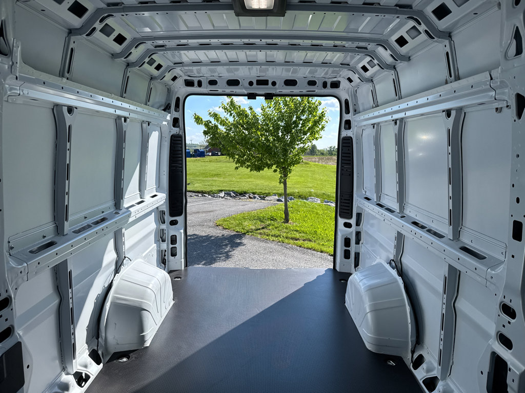 New 2026 RAM ProMaster 3500 w/ Advanced Safety Group FWD image 9
