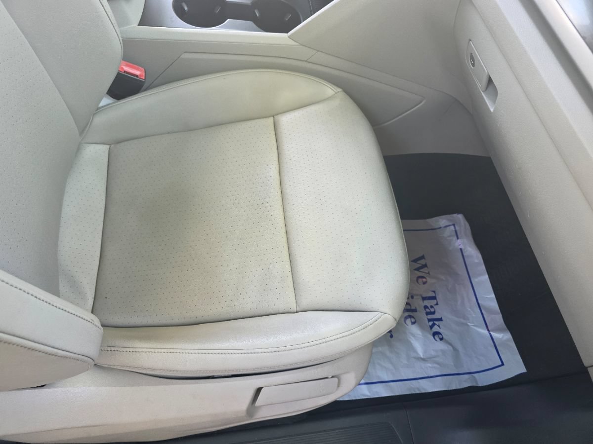Used 2018 Volkswagen Atlas SE FWD image 21