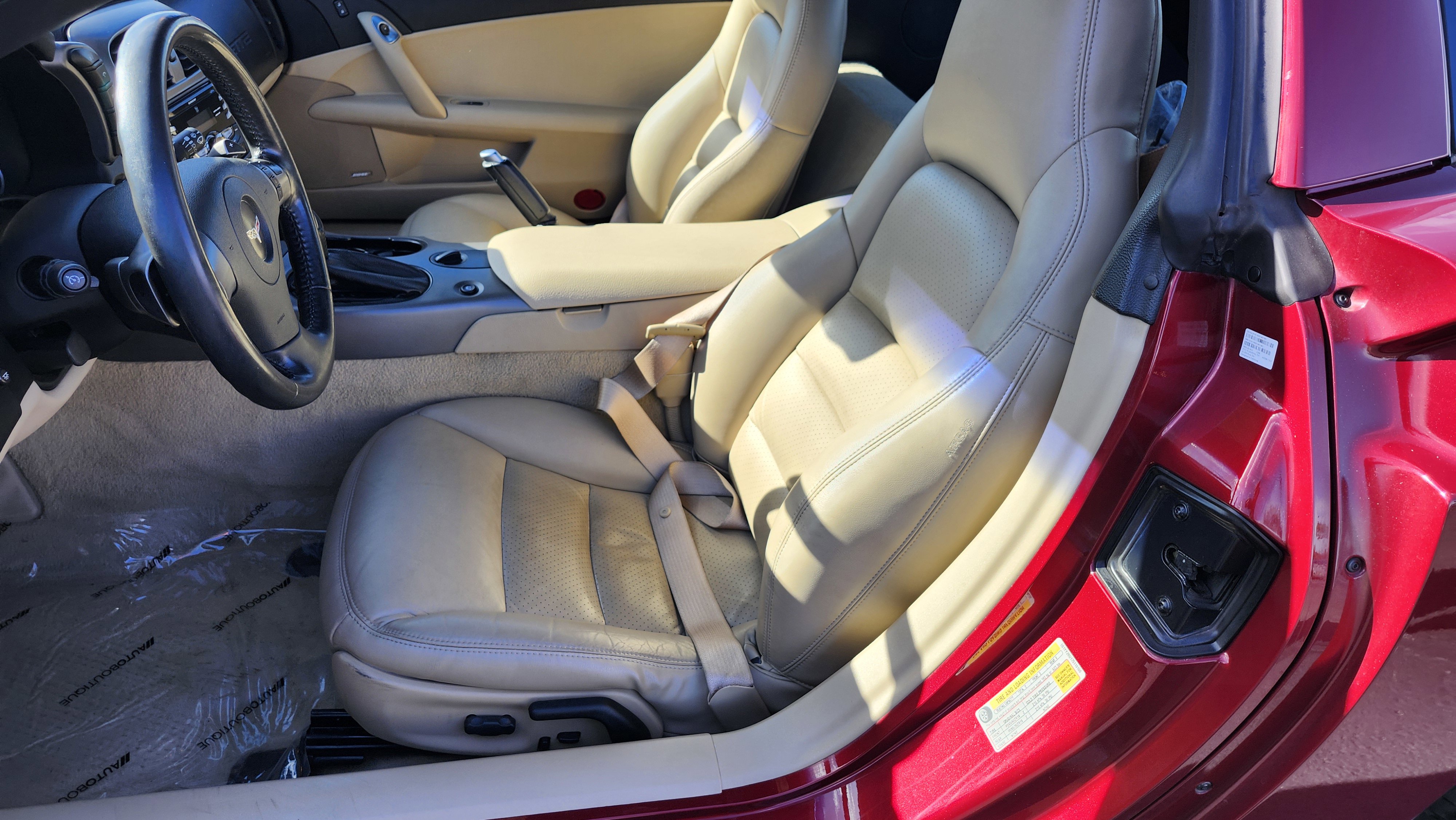 Used 2007 Chevrolet Corvette Coupe w/ Preferred Equipment Group image 16