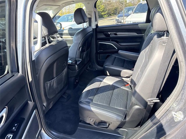 Used 2021 Kia Telluride SX w/ SX Prestige Package image 17