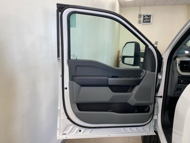 New 2026 Ford F350 XL w/ STX Appearance Package AWD/4WD image 16