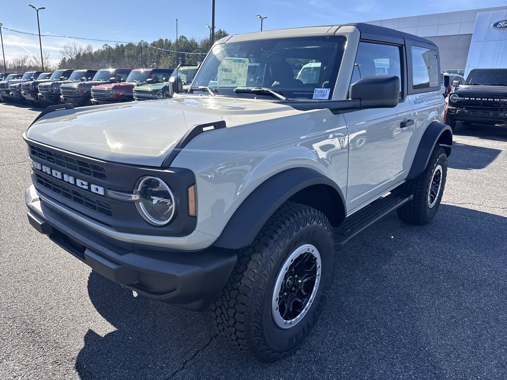 New 2025 Ford Bronco 2-Door w/ Sasquatch Package image 3