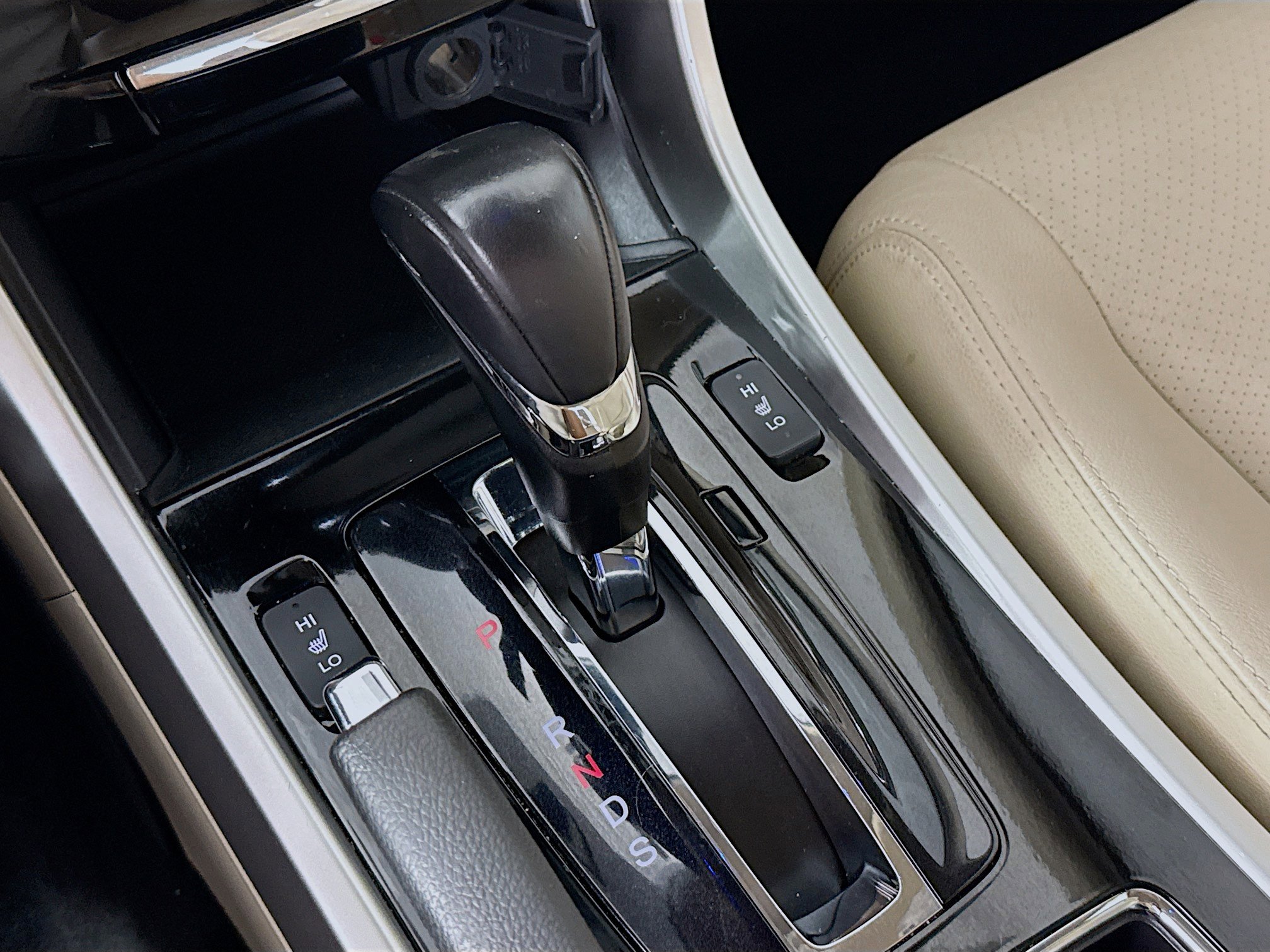 Used 2017 Honda Accord Touring image 20