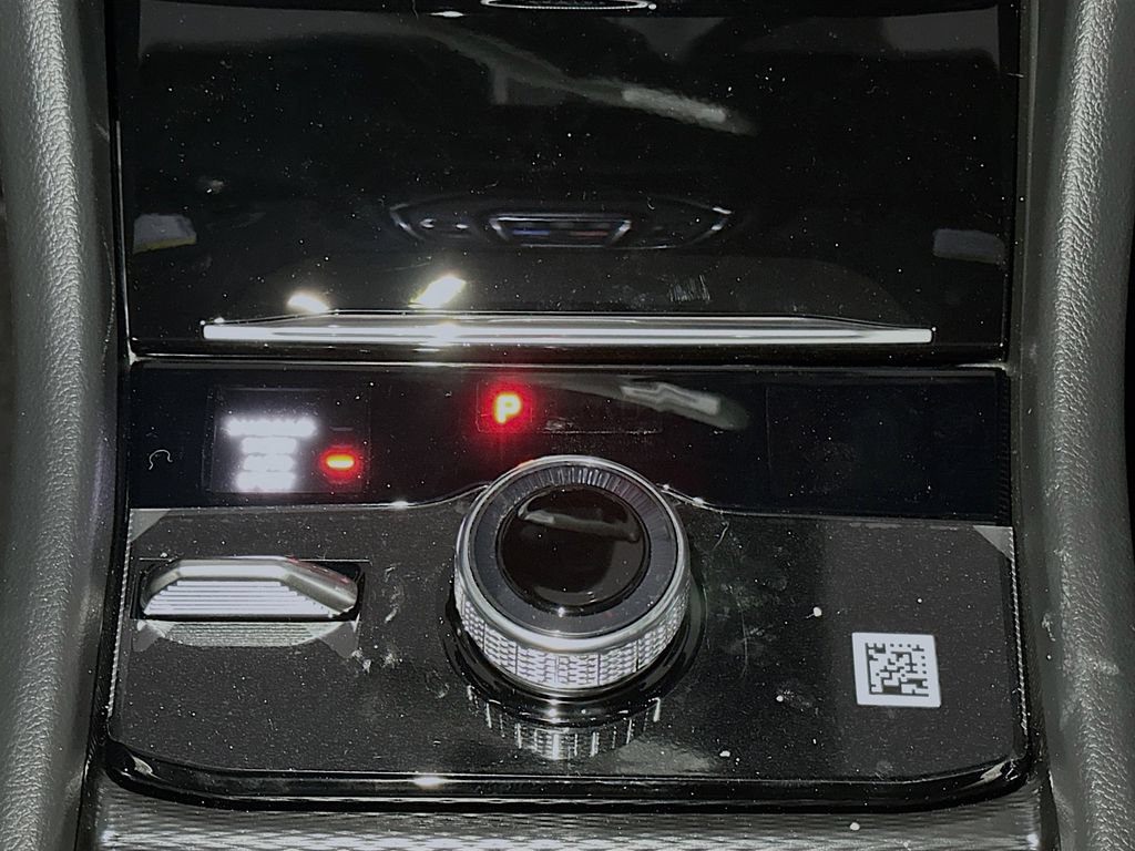 New 2026 Jeep Grand Cherokee Limited AWD/4WD image 11
