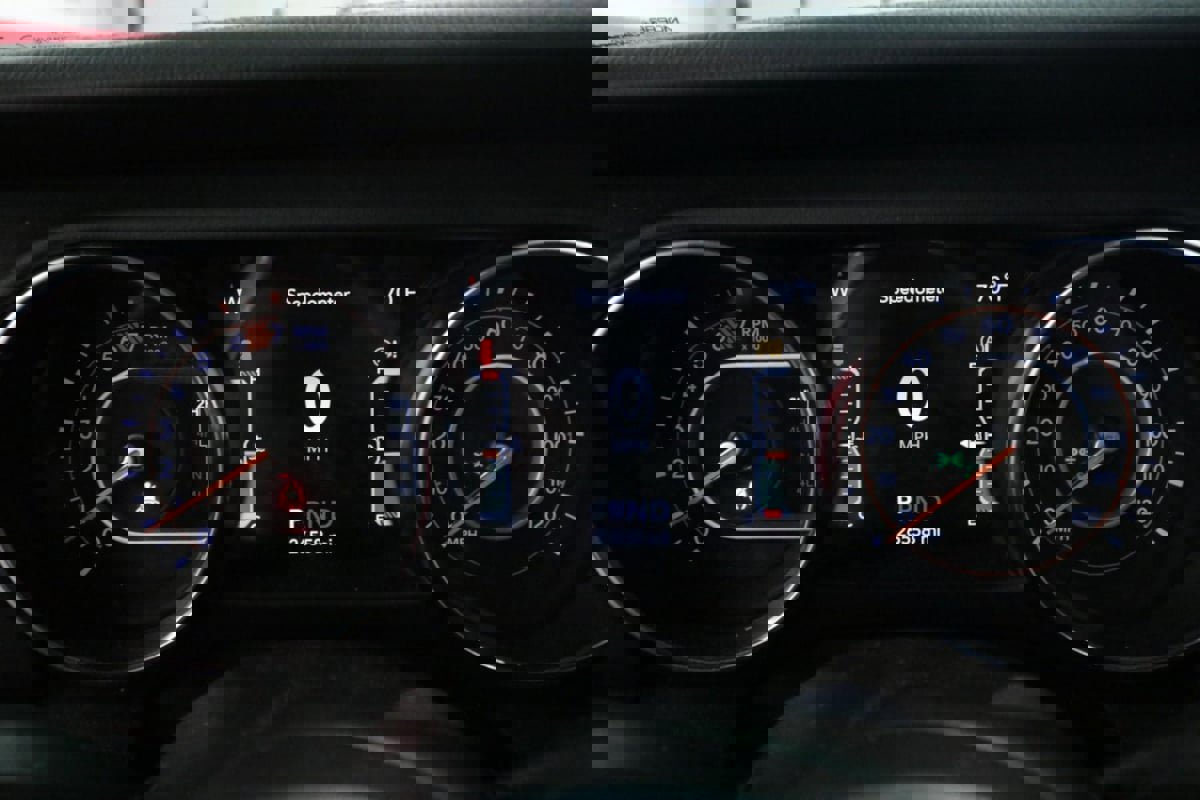 Used 2021 Jeep Wrangler Unlimited Sahara image 18