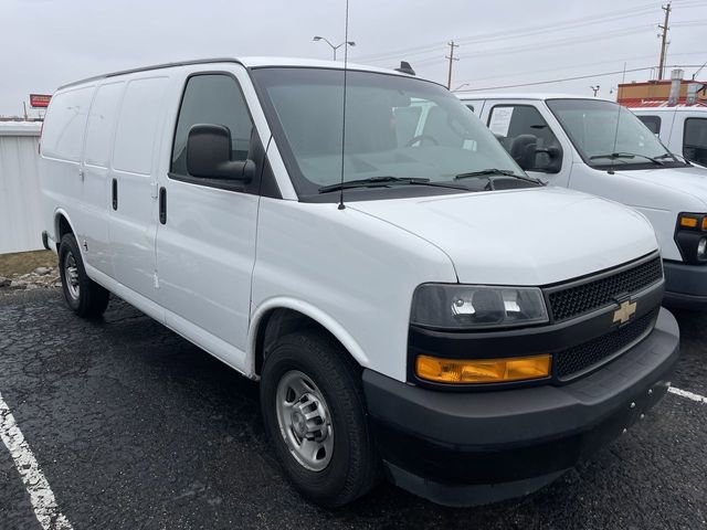 Used 2021 Chevrolet Express 2500 w/ Communications Package image 9