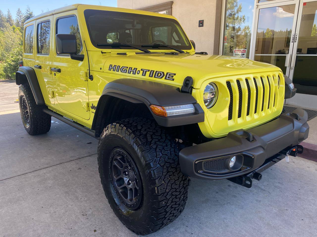 Used 2022 Jeep Wrangler Unlimited Sport AWD/4WD image 8