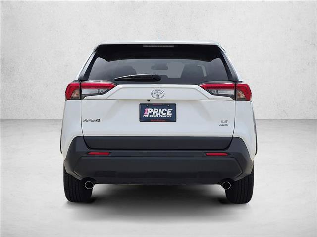 Used 2025 Toyota RAV4 LE AWD/4WD image 7
