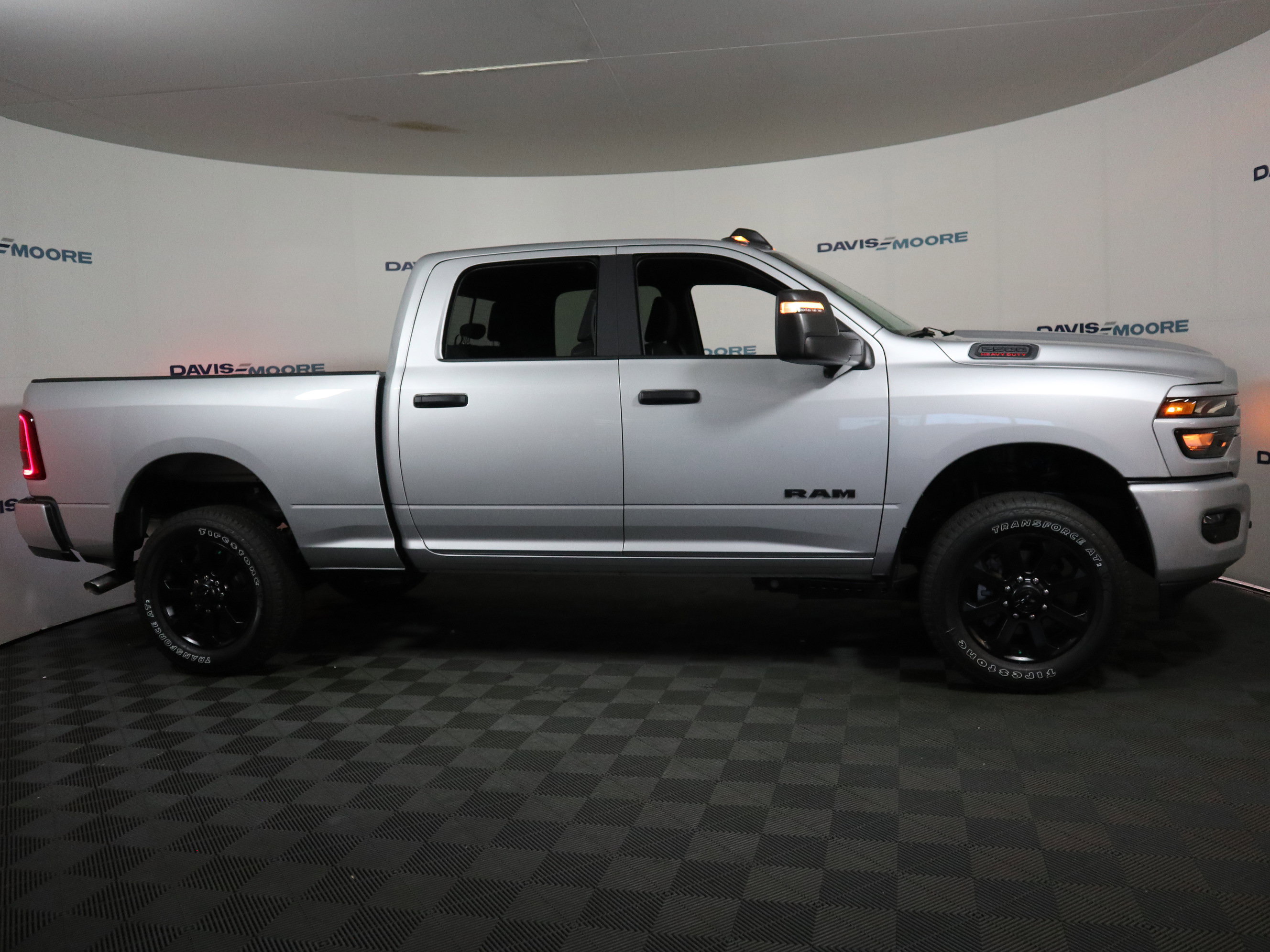 New 2026 RAM 2500 Big Horn AWD/4WD image 4