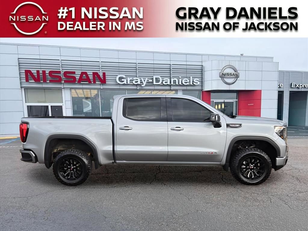 Used 2023 GMC Sierra 1500 AT4X image 26